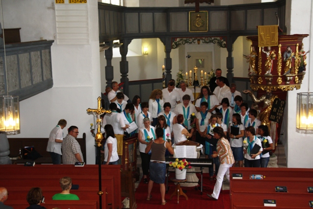 110605gospelgestu10